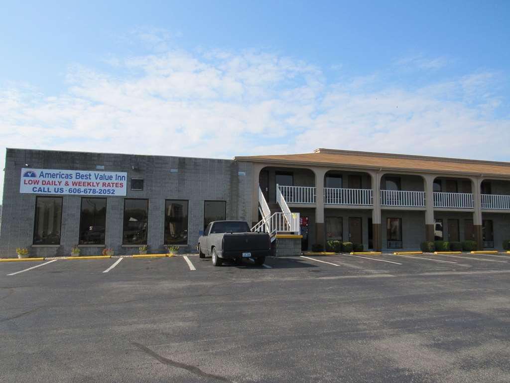 Americas Best Value Inn - Somerset Exterior photo