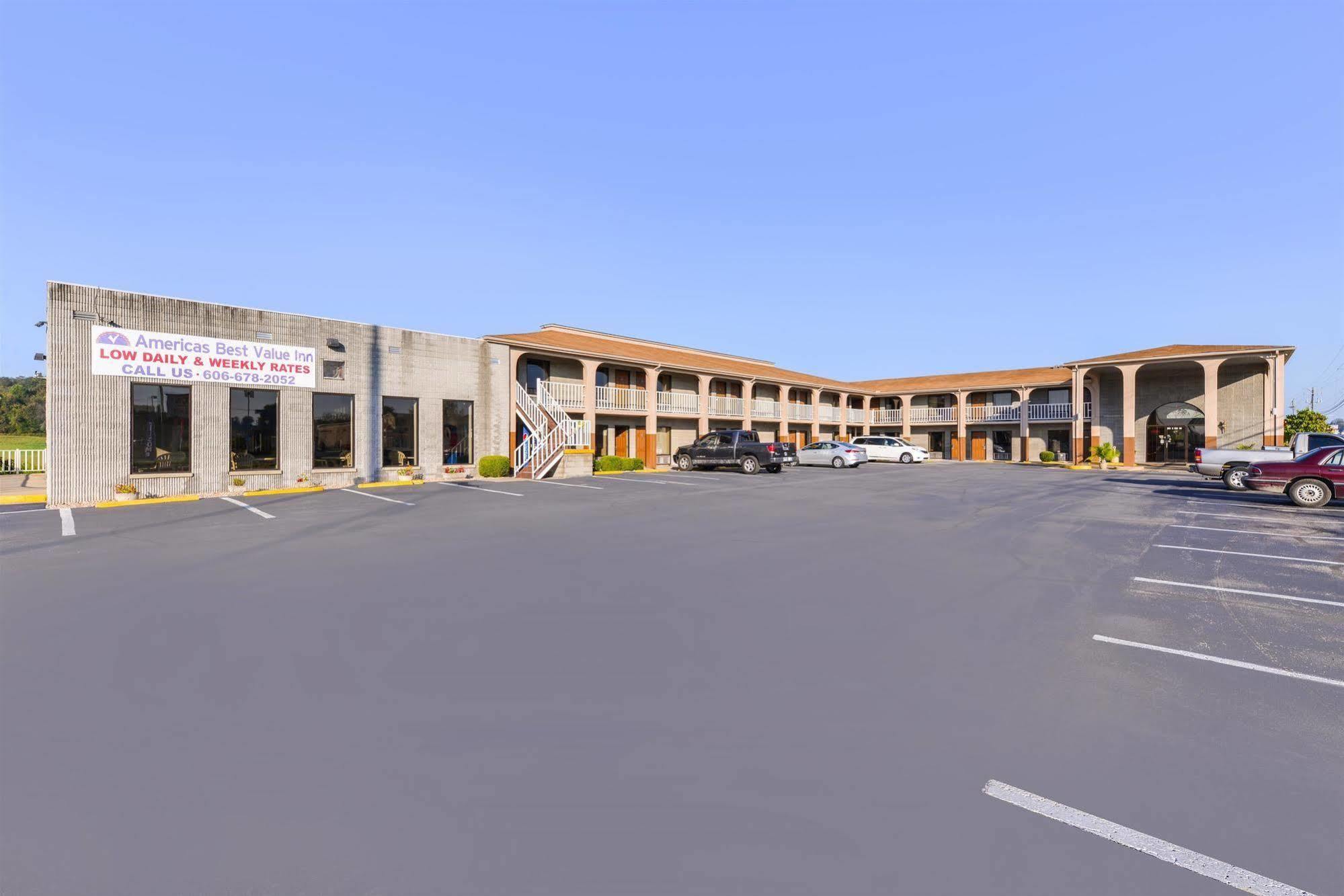 Americas Best Value Inn - Somerset Exterior photo